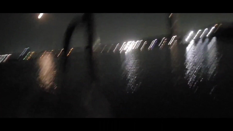 Lady Godiva Productions: Milf buitenshuis pov asmr