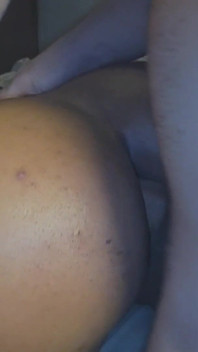 Écrase Les Fesses De Ma Belle-fille Innocente De 18 Ans