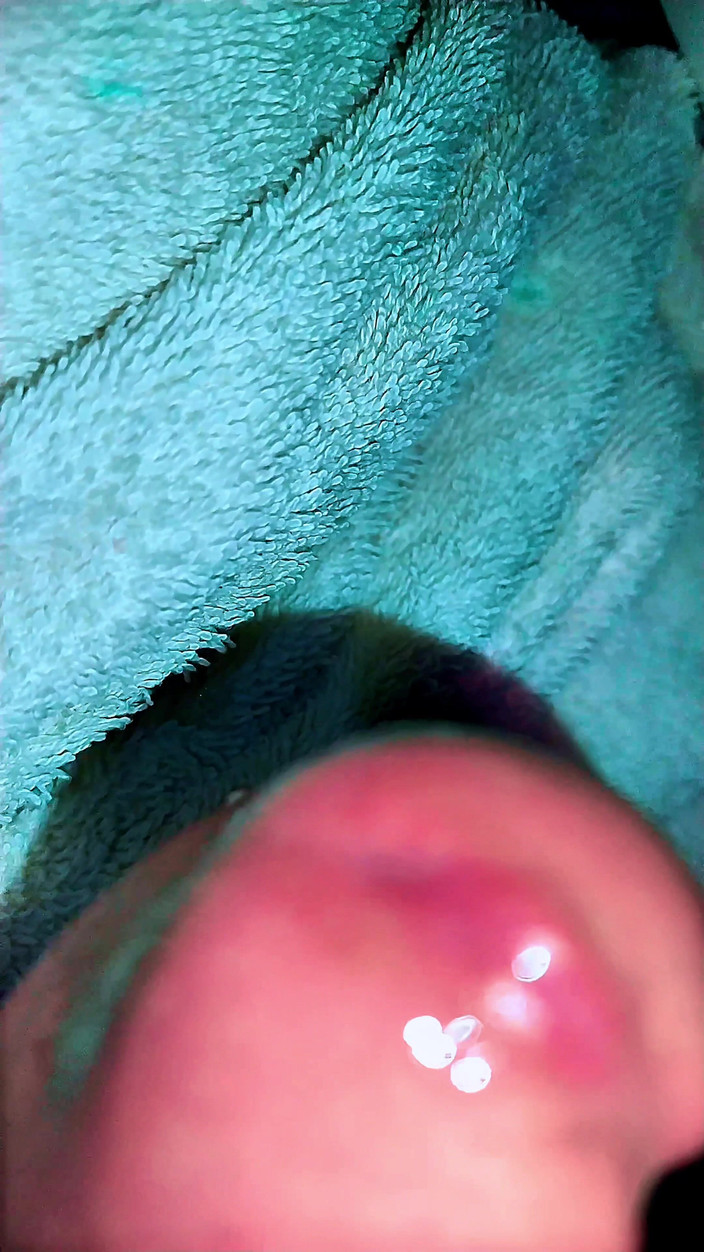 Naughty Cock: Kompilace výstřiků s velkým pérem