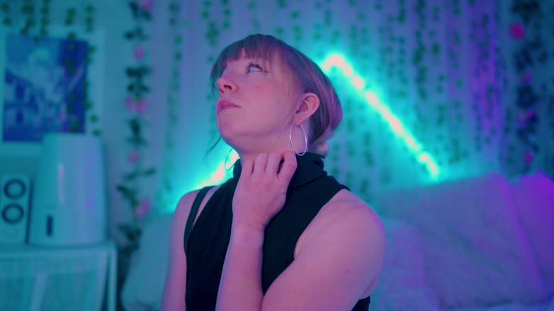 Jolie Lyon: सौतेली मम्मी आपके अलावा किसी और के साथ डेट पर बाहर जा रही है