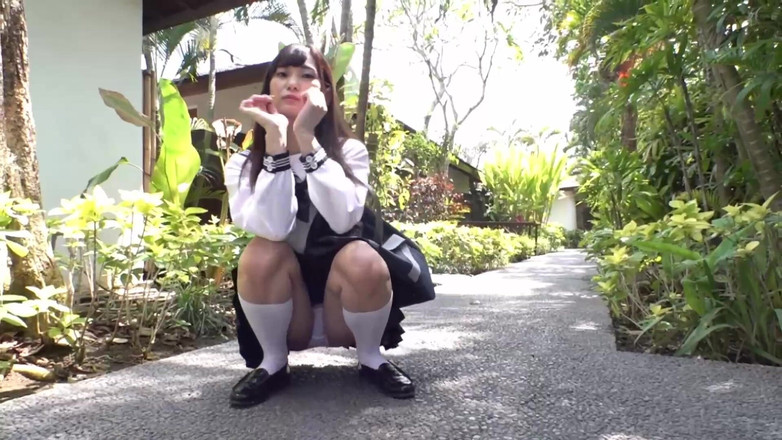 Raptor Inc: Akari Mitani - Akari快乐假期