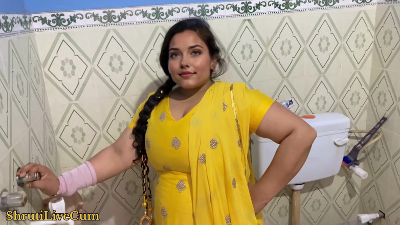 ShrutiLiveCum: My Devar Ji Has a Good Sense of My Ass...