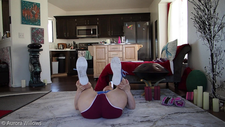 Aurora Willows: Sexy hot milf doing yoga