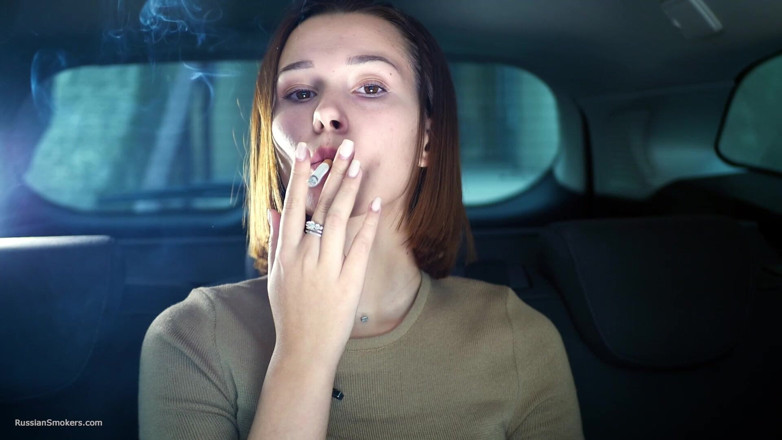 Russian Smokers: Sexy Russian Babe Smoking Cigarette Natural Setting