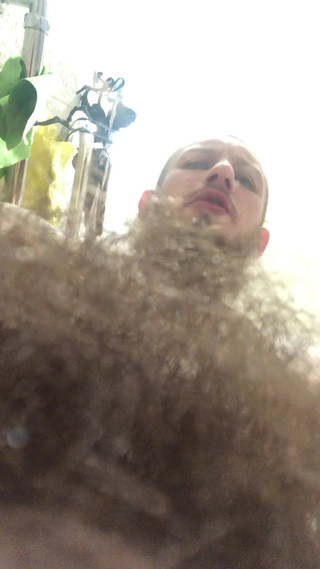 Hunky time: Bố với lông mu