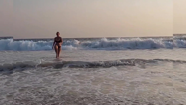 Selena701: Beautiful Blonde Mature Wife Enjoys Her Day
