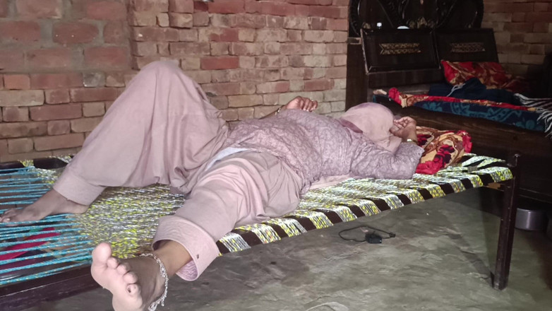 Bhabhi UP: My Life Is Not at Home Today, Just Give It...