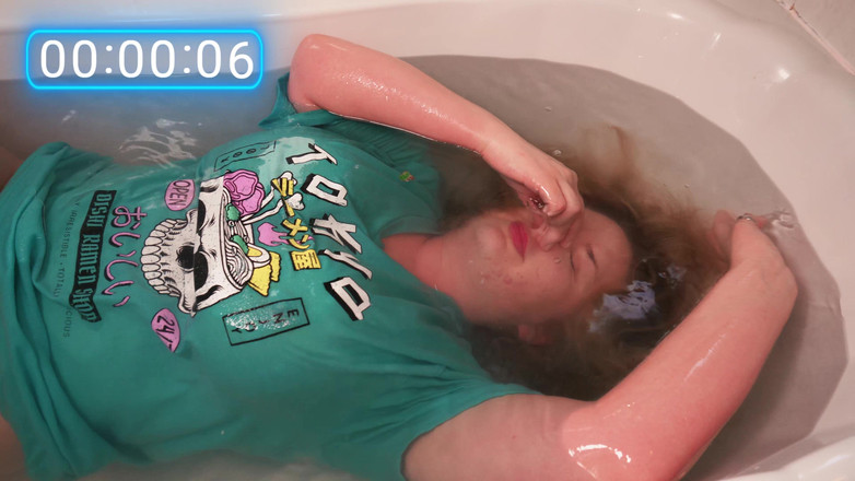 JessieHH: Sfw tenendo il mio respiro sotto acqua sfida 4K 60fps gratis