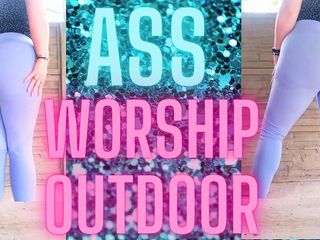 Monica Nylon: Ass Worship Outdoor