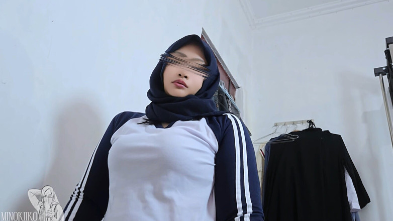 Minokiiko: 대학 후 마사지만 원해 - 대물 자지에 놀란 시누이가 안에 사정하게 만들었어