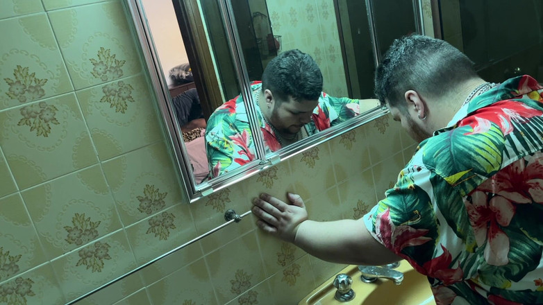 Dirty tricks gays: Gordinho safado chamou seu amigos para fazer um esquenta antes...