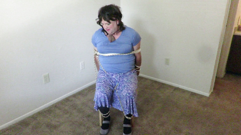 BBW nurse Vicki adventures with friends: Åh ingen Brittney är fången, en fattig dam i nöd