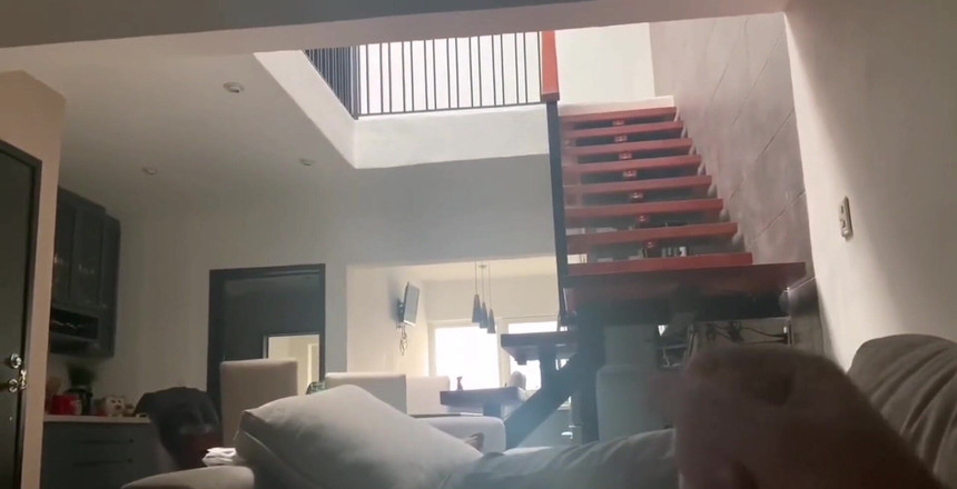 Dirty Talking Guy: 彼らの性交とカミングを聞いて