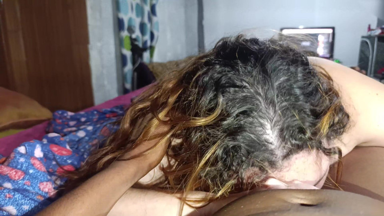 Cuckold Couple Swing: Moglie sposata che dichiara amore al grosso cazzo BBC mentre...