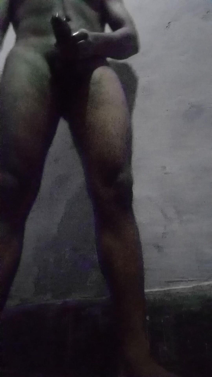 Raaz26d: Indische jongen masturbeert