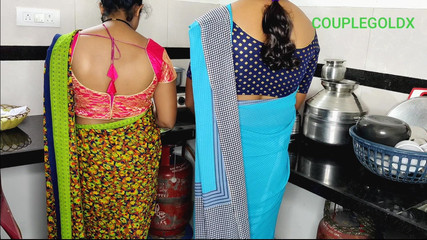 Sexy Komal: Dia datang untuk memberitahu ibu mertuanya tentang masalah dapur