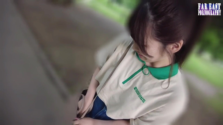 Far East pornography: Dual-Mouth Delight On A Slow Warm Stroll Menjimatkan Setiap Titisan...