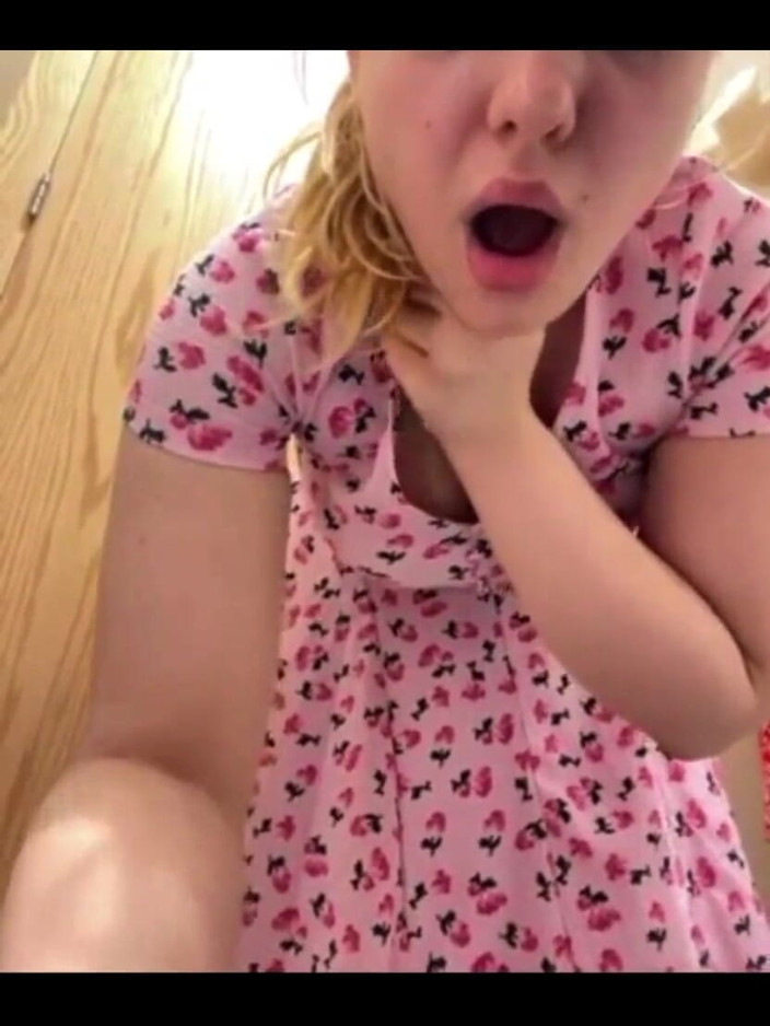 JuiceLussie: Fucking in the Locker Room