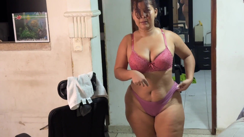 Crisanto999: É assim que minha meia-tia escapa em um dia normal...