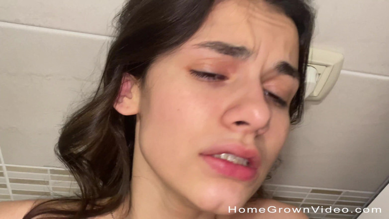 Homegrown Video: Spooge All Over Her Pussy