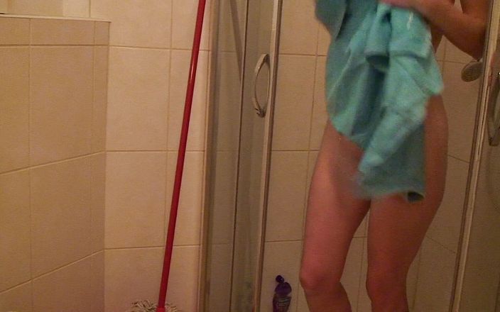 All Those Girlfriends: Daryn fingering pussy while showering