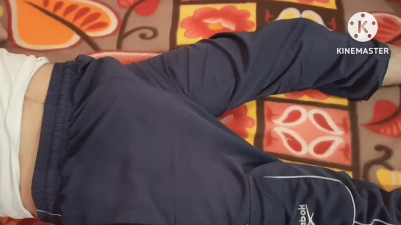 Desi__Panda: Meu amigo hetero morning wood grande pau nonster primeira vez...