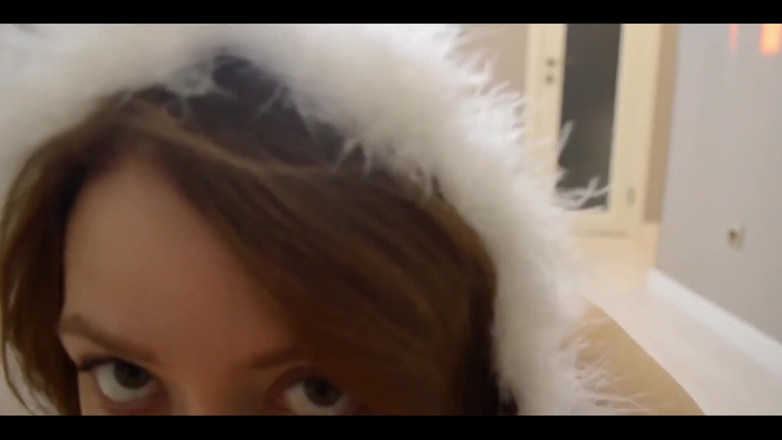 Spacenintenda: Sexy Santa Crawls to Him for BJ and Hard Holiday...