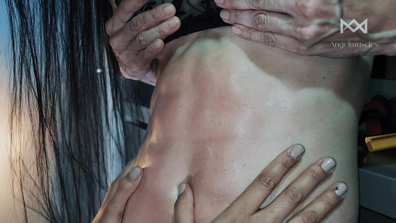 Angelmuscles: Кулінарний виклик, хто має найсильніший абс?