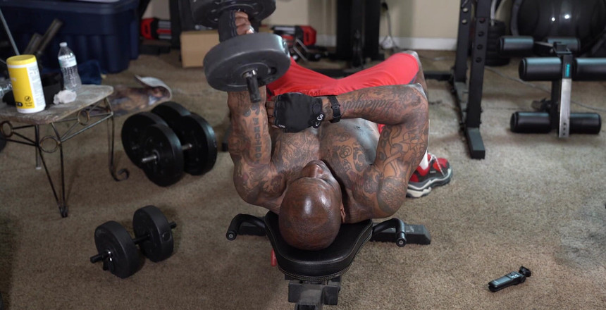 Hallelujah Johnson: Widerstandstraining.