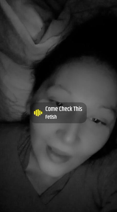 Dominatrix Redsonyja: 数日後、私は友達と大きなライブポルノを作ります、猫を舐めたり、乳首をこすったり、ニップをしたりします