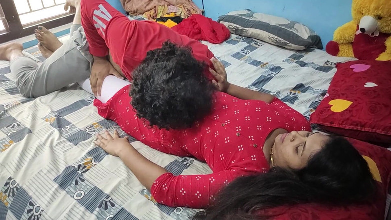 Vaigavarun45: Bdsm - mano atada y dura follada en perrito con hermanastra...