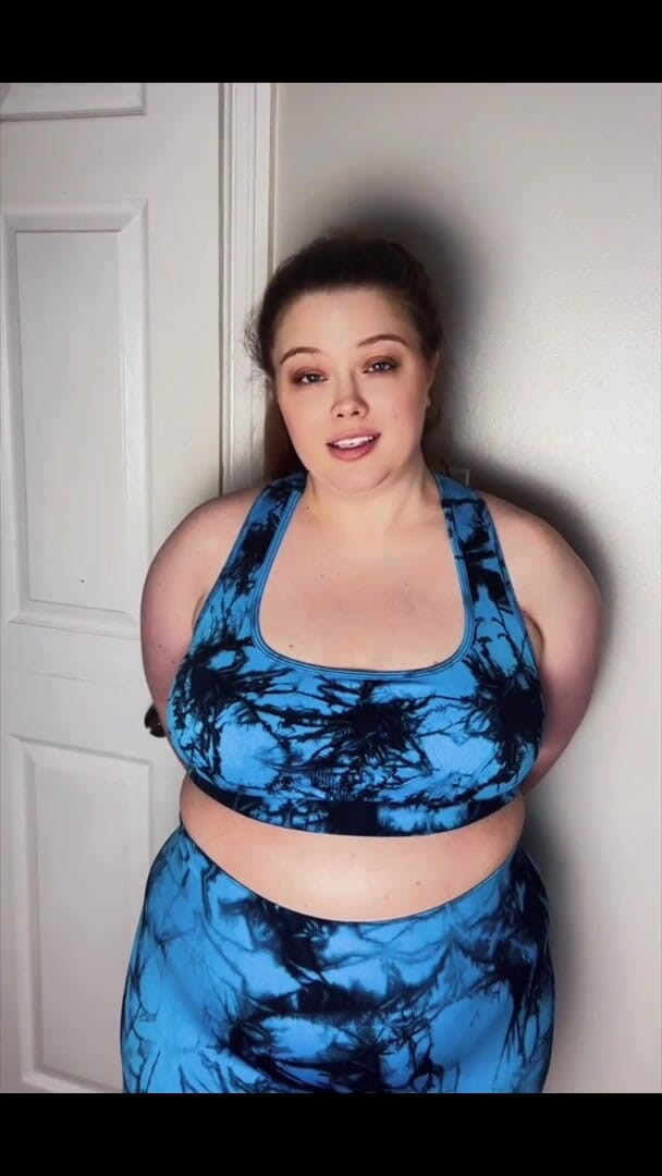 Prettyin puddles: BBW Step Sis and Step Bro Solo Roleplay POV