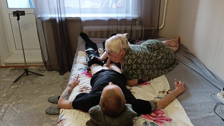 Zona901: Jiran menghisap Setiap Titisan Air Mani Terakhir