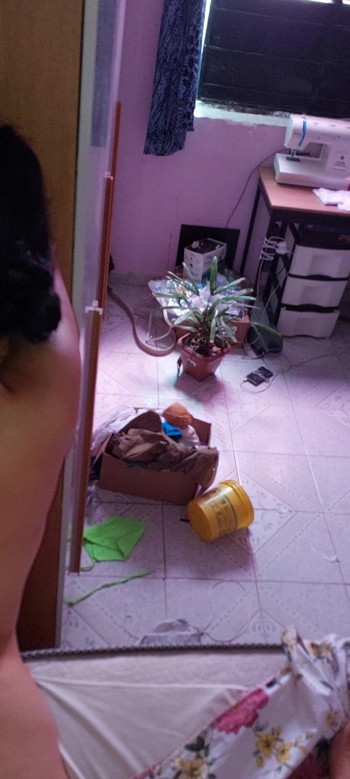 Renatinharj: Seks met vunness met haar benen wijd open