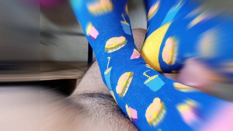 Hella Zaid: Straw with Feet Wearing Very Funny Stockings