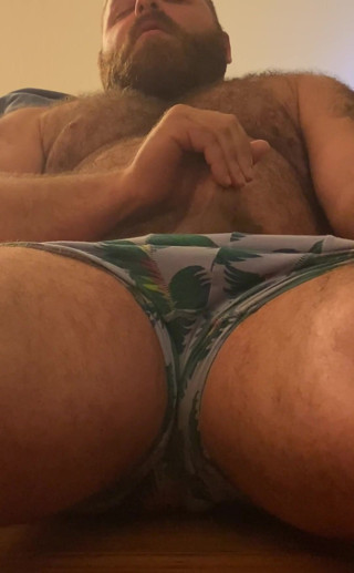 Huzzbearz: Itamar tried sending me a sexy video but his Apple...