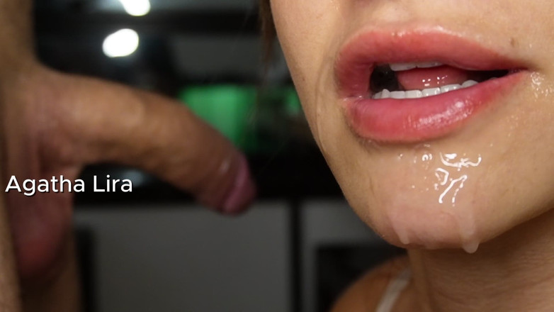 Agatha Lyra: Výborná rychlovka s sousedem vedle.