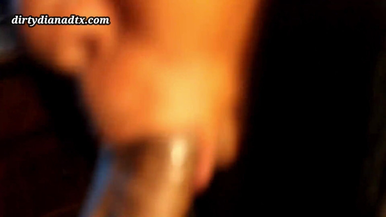 Exclusive Dirty Diana: Giovane culona rotondo in abito giallo sporco viene martellato da...