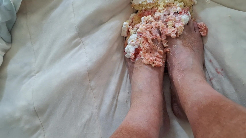 Victoria Lecherri: 내 발과 음식 놀이 애호가를 위해!