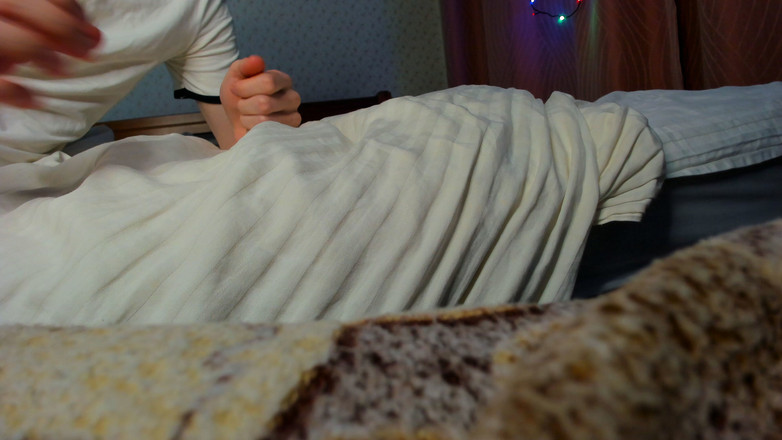 Morflot24: スリム・トゥインクの挑発的な引っ張りとこぼれ