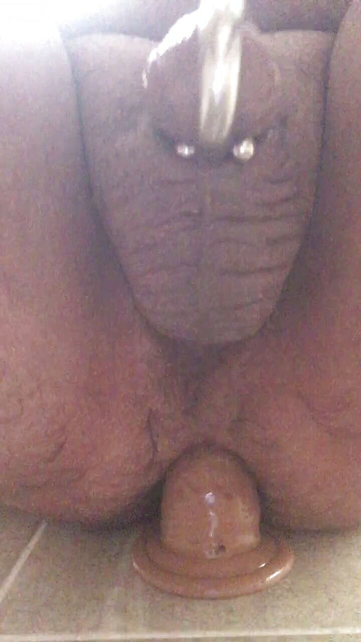 Phillholes: 特写我的小穴假阳具进出