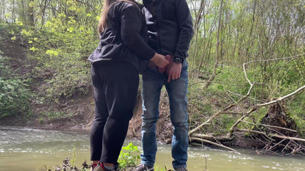 OurFetishLife: Ibu mertua yang berahi tahu banyak tentang melancap di alam...