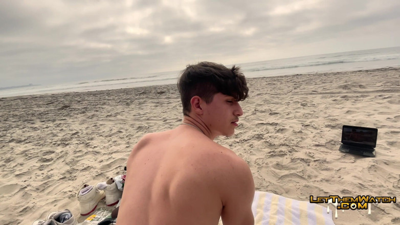 Let them watch: Scopata in Pubblico Con Un Giovane Gay Senza Preservativo Catturato...