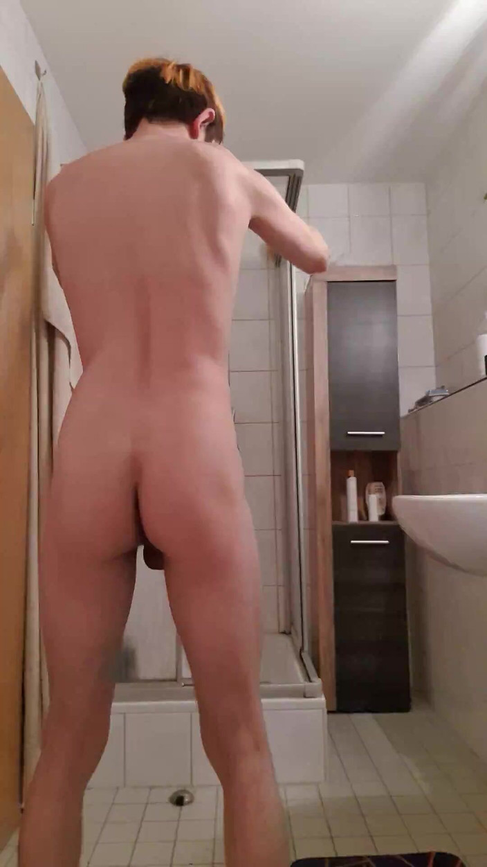 Christian Kopera: 화장실에서 춤추기?