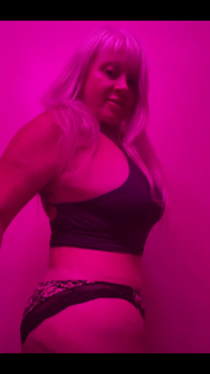 PaintedRose: Böse milfy rose Das ist, was ich dir tun will