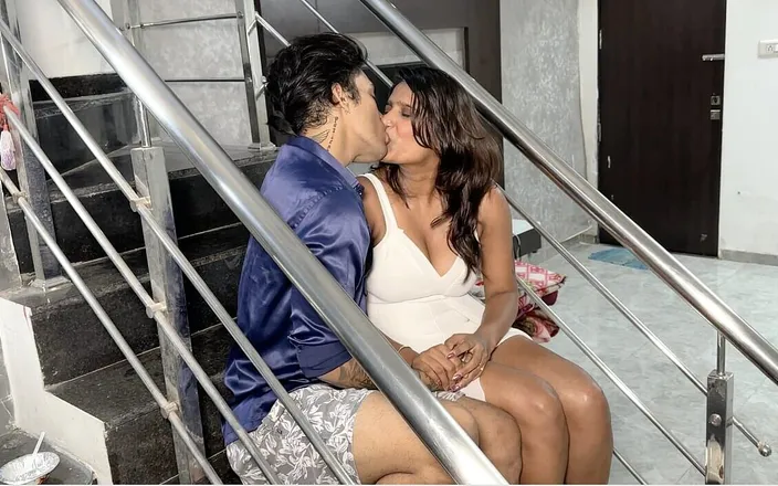 Golupaa: Boyfriend Invited His Girlfriend to the House