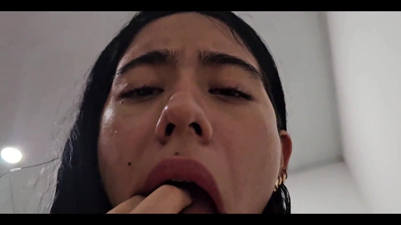 bitchsultry: I'm Traveling with Latina with a Big Ass and Big...