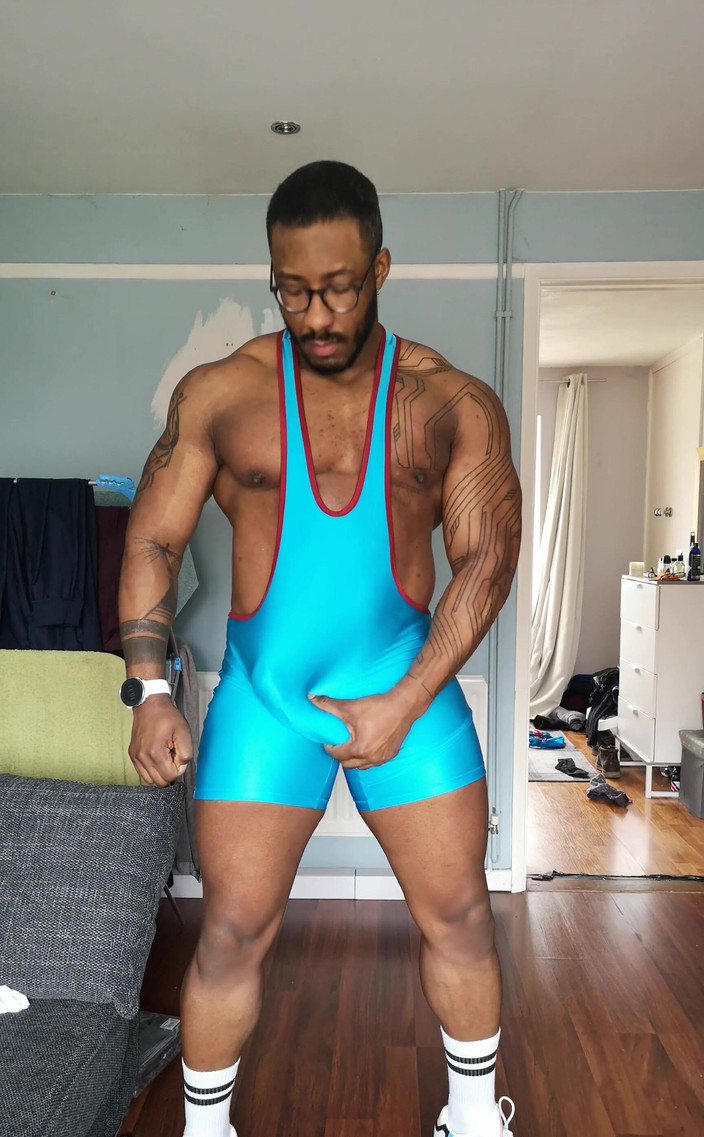 Amadeus: Xem thêm con cu lỗi trong tuần này như tôi...