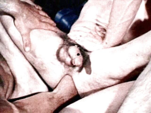 Tribal Male Retro 1970s Gay Films: 에로 피스팅 손 1부