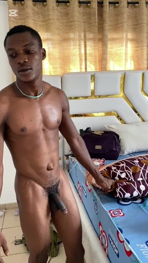 BlackDanie_production: Já a můj manžílek je bazén, je z toho pot